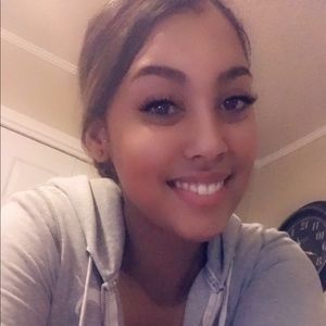 Meet your Posher, Britany